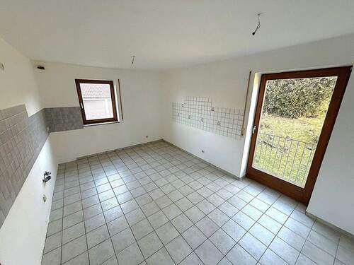 Küche - Etagenwohnung mit 100,00 m&sup2; in Pleinfeld zur Miete