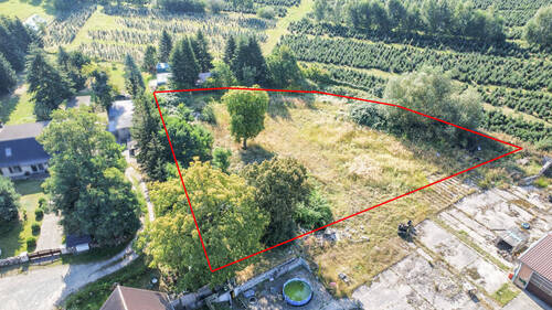 Luftbild mit markiertem Grundstück - Grundstück zum Kaufen in Fuhlendorf