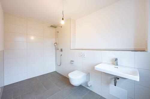 Ensuitbad Ansicht 1 - 