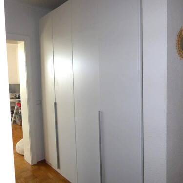 Kleiderschrank - Etagenwohnung mit 60,00 m&sup2; in Friedrichsdorf zur Miete