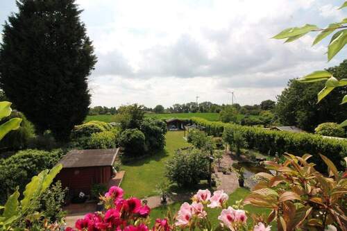 Blick von der Loggia in den Garten - 
