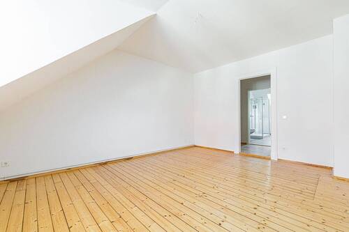 Wohnzimmer - 2 Zimmer Etagenwohnung zum Kaufen in Leipzig