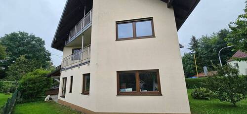 Hauansicht Bild 3.jpg - Besondere Doppelhaushälfte mit Einliegerwohnung in ruhiger Lage von Wifling zu verkaufen