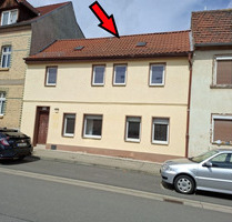 *** PROVISIONSFREI, DIREKT VOM EIGENTÜMER! *** Reihen-Stadthaus (Ausbauhaus) in zentrumsnaher Lage von Aschersleben als Wohn- undoder Gewerbeobjekt