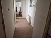 Flur 1 im Verbinder - 