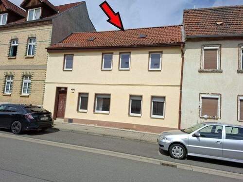Vorderansicht - 5 Zimmer Mehrfamilienhaus, Wohnhaus zum Kaufen in Aschersleben