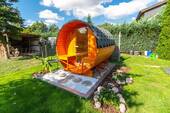 Neue Faß-Sauna im Garten - 