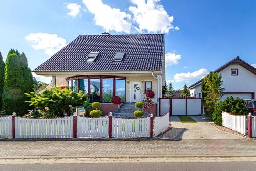 Hauseingangsbereich - 4 Zimmer Einfamilienhaus in Schwedt/Oder