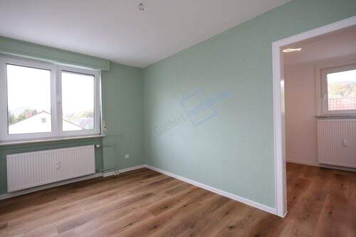 BÜRO / KINDERZIMMER - Etagenwohnung mit 80,00 m² in Seeheim-Jugenheim zur Miete