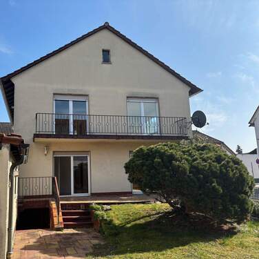 Gartenansicht - 6 Zimmer Einfamilienhaus in Altrip