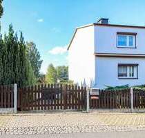 Doppelhaushälfte mit großem Grundstück zum Herrichten - Chemnitz Borna-Heinersdorf