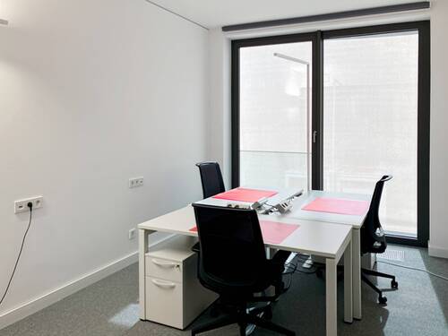 Mittelgroßen Büro.jpg - Wunderschön eingerichtete Büroräume für 3 Personen in Spaces Prenzlauer Berg