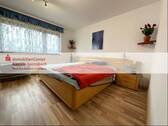 Schlafzimmer Whg. 1 EG links - 