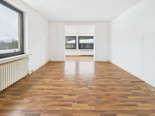 Wohn-/Esszimmer (OG) - 