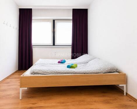 Schlafzimmer 2 - Etagenwohnung mit 78,00 m&sup2; in Berlin zum Kaufen