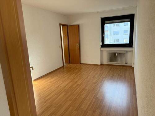 Wohn-/Schlafzimmer - 