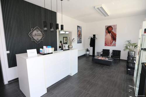 Gewerbefläche im EG - 