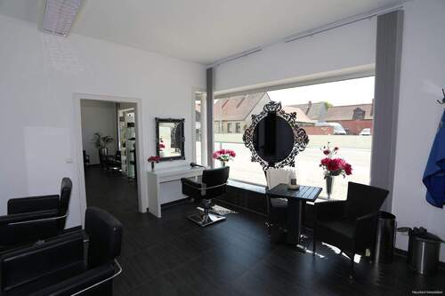 Gewerbefläche im EG - 