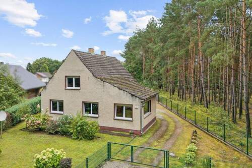 Straßenansicht - 5 Zimmer Einfamilienhaus zum Kaufen in Storkow (Mark)