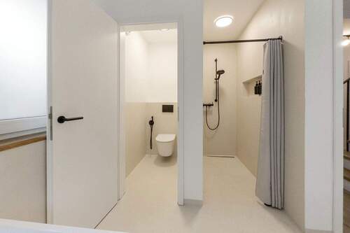 Dusche & separates WC - 