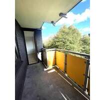 **Attraktive 2,5-Zimmer-Wohnung mit Balkon & Aufzug - gepflegter Zustand** - Wuppertal Barmen
