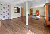 6V7A1352 - 