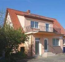 Gepflegtes EFH mit Garten in Gleina