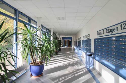 Flur im Hauseingangsbereich - 