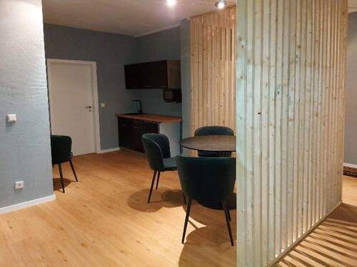 Allgemeinbereich + Küche - Büro mit 20,00 m&sup2; in Braunschweig zur Miete