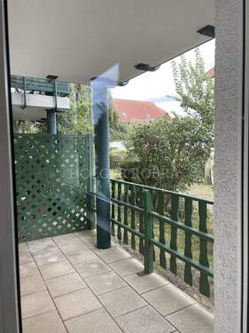 Terrasse Vergleichswhg - Etagenwohnung mit 78,40 m&sup2; in Salzwedel zur Miete