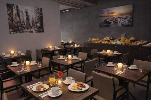 Restaurant - 1 Zimmer Mehrfamilienhaus, Wohnhaus zum Kaufen in Klink