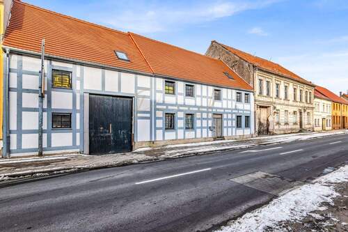 Bild 2 - Mehrfamilienhaus, Wohnhaus zum Kaufen in Fehrbellin