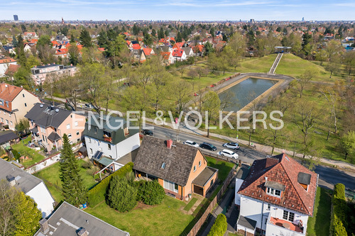 Drohnenansicht - Großzügig wohnen direkt am Lilienthalpark