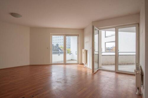 Wohn-/Essbereich - 2 Zimmer Etagenwohnung zum Kaufen in Wiesbaden
