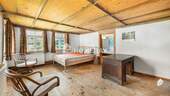 1. OG Schlafzimmer 1 - 