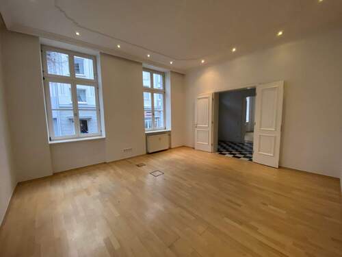 Besprechung EG Altbau - 