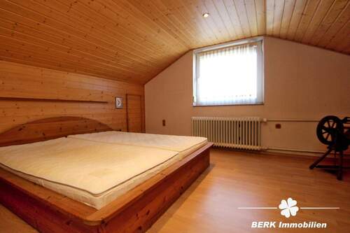 Schlafzimmer DG - 