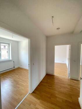 Flur - 2 Zimmer Etagenwohnung zur Miete in Lüneburg