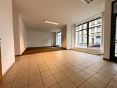 Großraumbüro/Ladenfläche - Büro mit 81,00 m&sup2; in Zwickau zur Miete