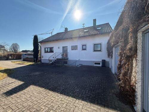 Außenansicht - 6 Zimmer Einfamilienhaus in Illertissen-Au