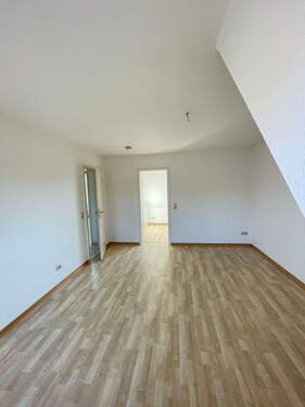 Wohnzimmer I - Etagenwohnung mit 34,80 m&sup2; in Lüneburg zur Miete