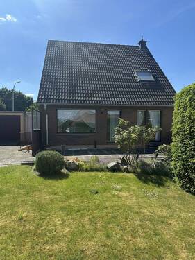 Rückansicht - Einfamilienhaus mit 120,00 m² in Mönchengladbach zum Kaufen