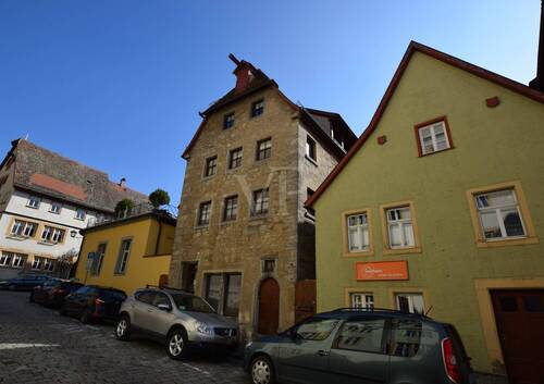 Außenansicht - 7 Zimmer Mehrfamilienhaus, Wohnhaus in Rothenburg ob der Tauber