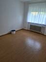 Schlafzimmer/Büro - Etagenwohnung mit 110,00 m&sup2; in Ebringen zur Miete