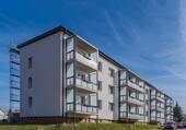 Außenansicht währen Bauphase - Frisch saniert: Barrierearme 3-Raum-Wohnung mit Balkon