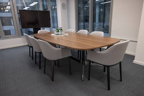Regus_Frankfurt The Squaire_Germany_Centre 8553_Me - Büro in Frankfurt am Main zur Miete