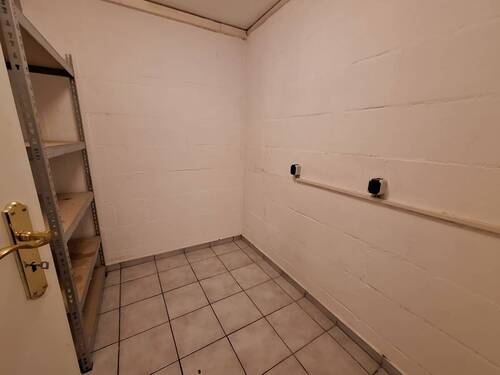 weiterer Kellerraum - 