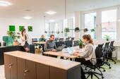 Schreibtisch im Coworking Space 