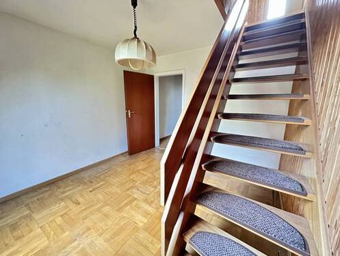 Treppe ins Dachgeschoss - 