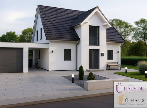 Frontbild mit Logo - Energieeffizientes charmantes Haus mit Photovoltaik in Selb